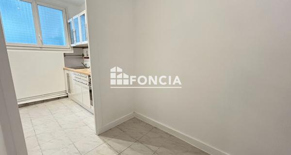 Location Appartement 2 pièces 55.89 m² - Issy-les-moulineaux 92130