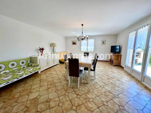 Vente                                                      Maison
                        
                     4 pièces                      100 m2                     à Marseillan