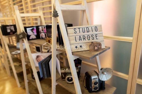 Local d activites de 135 m²