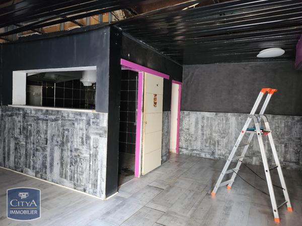 Location local commercial 38.23m²