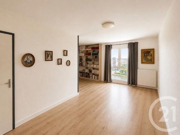 Appartement F2 à vendre  2 pièces - 47,13 m 2   NANTES  - 44