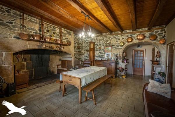 Maison à vendre 292 050 € Saint-Julien-aux-Bois 11 p 193 m² DPE G