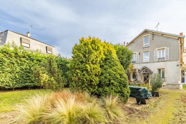 Vente Maison 10 pièces 190 m2 à Saint-Maur-des-Fossés