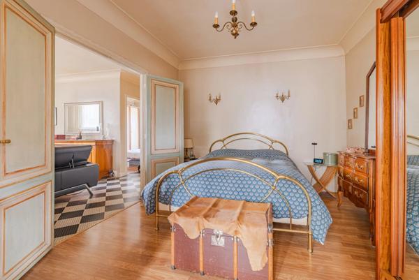 Vente Maison 10 pièces 190 m2 à Saint-Maur-des-Fossés