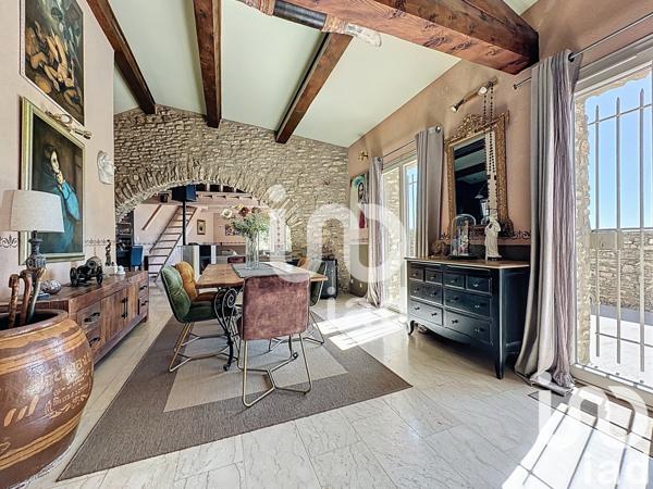 Maison à vendre 19 pièces 445 m² Châteauneuf-de-Gadagne