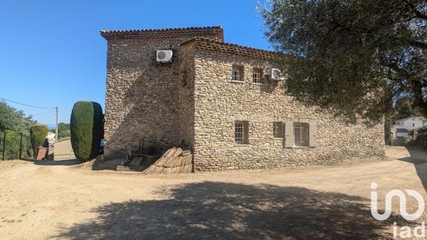 Maison à vendre 19 pièces 445 m² Châteauneuf-de-Gadagne