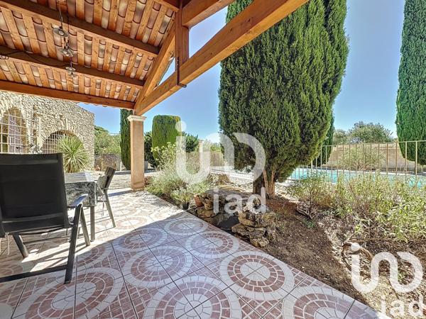 Maison à vendre 19 pièces 445 m² Châteauneuf-de-Gadagne