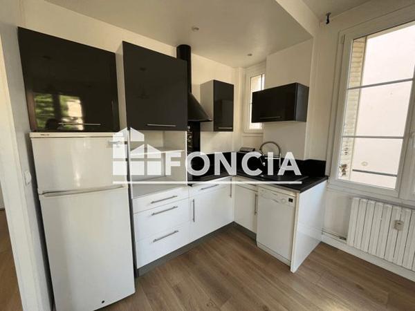 Location Appartement 3 pièces 60 m² - 85 RUE SAINT JACQUES Etampes 91150