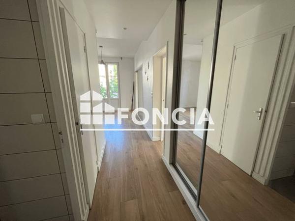 Location Appartement 3 pièces 60 m² - 85 RUE SAINT JACQUES Etampes 91150