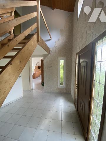 SAINT PHILBERT DE GRAND LIEU , en village maison T4