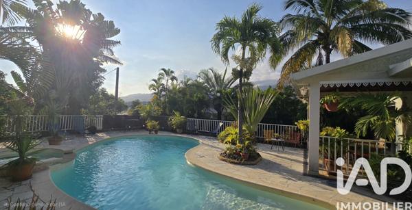 Maison à vendre 6 pièces 165 m² Saint-Louis