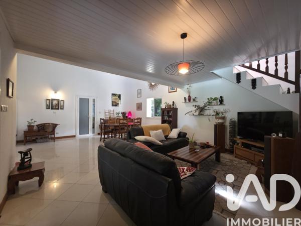 Maison à vendre 6 pièces 165 m² Saint-Louis