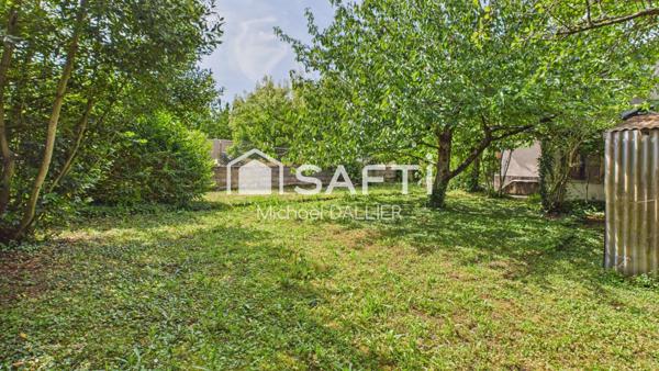 Maison T6 à RAFRAICHIR - 4 Chambres - 2 Garages - Visite Virtuelle et Plans de la Maison Disponibles.