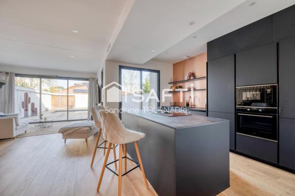 BORDEAUX CAUDERAN, maison comtemporaine, 3 ch, piscine, garage