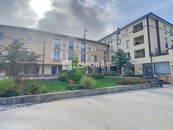 Location appartement près de Chalons En Champagne - 3 pièce(s) - 86 m² - 750 €/mois