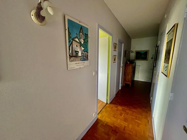 Appartement Proce-Canclaux type 3, cave, balcon, parking,  
Nantes 44100