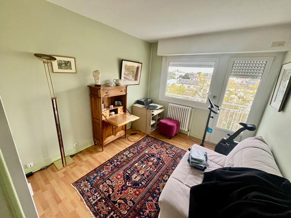 Appartement Proce-Canclaux type 3, cave, balcon, parking,  
Nantes 44100