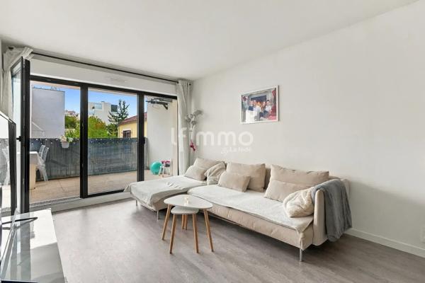 Montreuil Hôpital- Appartement 4P/3ch 77m2 - Terrasse 13m2- Parking