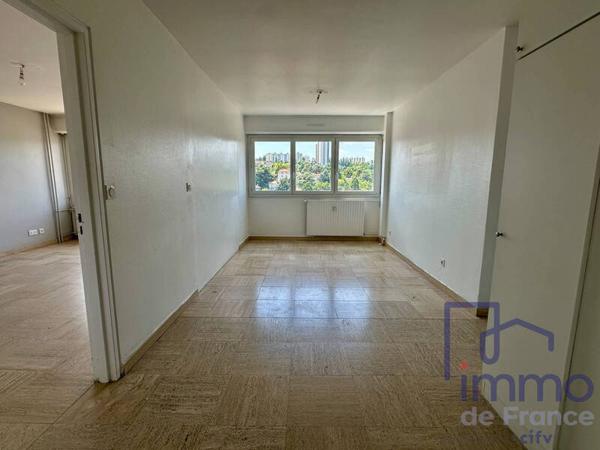 Appartement 4 pièces                                        - 42100 Saint-Étienne Réf : 2837-CIFVFOREZVELAY
