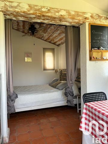 Maison de campagne 6 pièces de 205 m² à Le Beausset (83330)