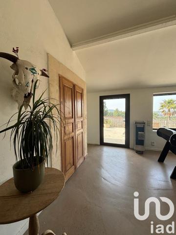 Maison de campagne 6 pièces de 205 m² à Le Beausset (83330)