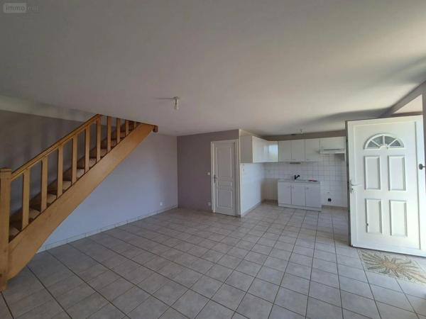 Location - Maison Margueray 50410 3 pièces 72 m 2 1000 m 2