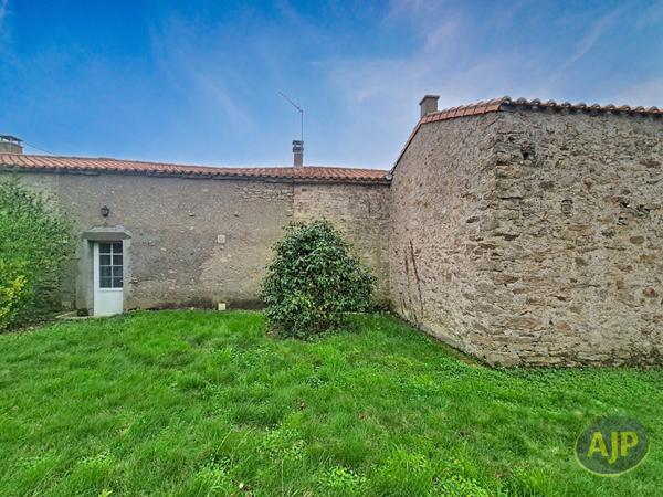Vente maison Montaigu : 202 000 € - AJP Immobilier Montaigu