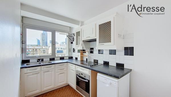 PUTEAUX/CENTRE 3 pièces de 61 m² avec balcon 15m², cave et parking.