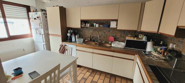 Appartement
                                                                                                                                                                                                                                                                                                                        5 pièce(s)                                                                                                                                                                                                          4 chambre(s)                                                                                                                                                                                                          114.46  m²