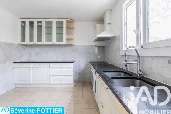 Maison à vendre 7 pièces 166 m² Villemoisson-sur-Orge