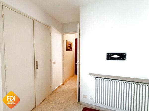 Centre Ville - Studio avec parking - 20.61 m2