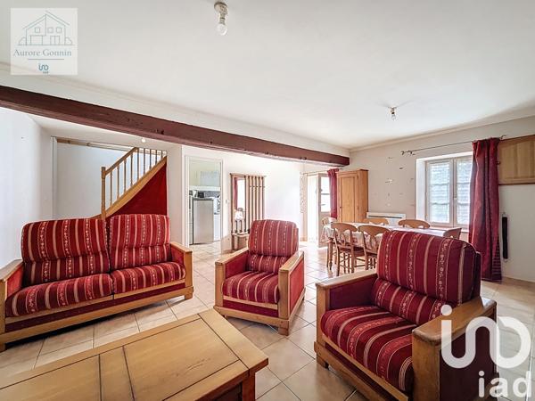 Location maison 3 pièces 62 m² Saint-Pierre-le-Moûtier