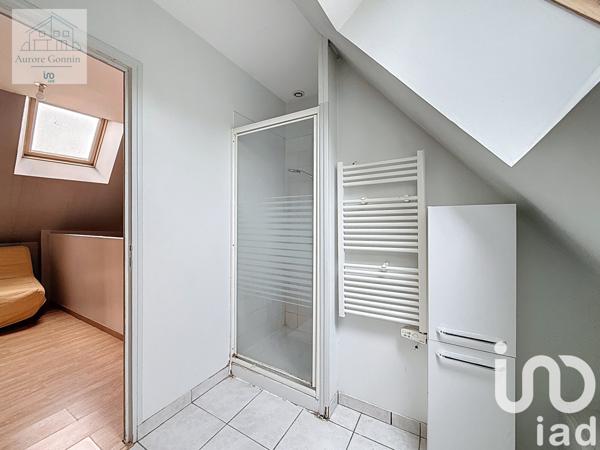 Location maison 3 pièces 62 m² Saint-Pierre-le-Moûtier