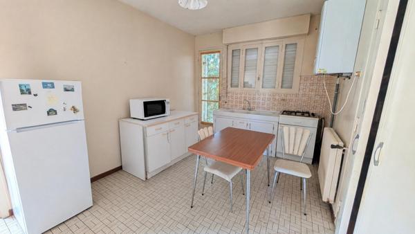 Maison à rénover , plain pied , centre ville