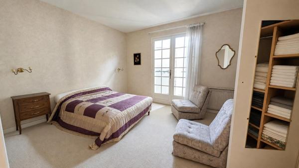 Maison à rénover , plain pied , centre ville