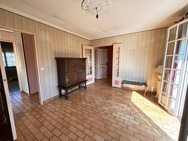 EN VENTE - GARCHIZY - Maison sur sous-sol