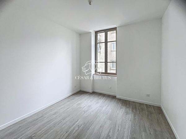 Appartement T3 belle vue entièrement rénové