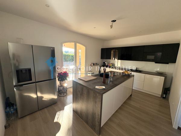 Maison
                                                                                                                                                                                                                                                                                                                        5 pièce(s)                                                                                                                                                                                                          4 chambre(s)                                                                                                                                                                                                          164  m²