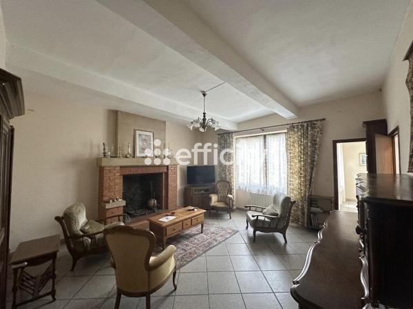 Maison 8 pièces - 425 m² Exclusivité efficity