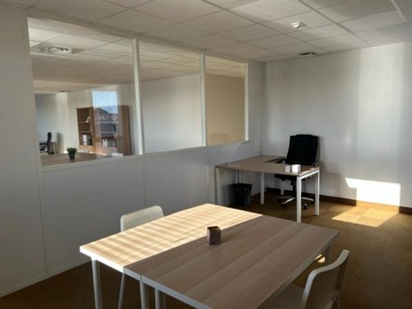 Bureau fonctionnel à Montpellier Garosud– Crèche, resto & services sur site