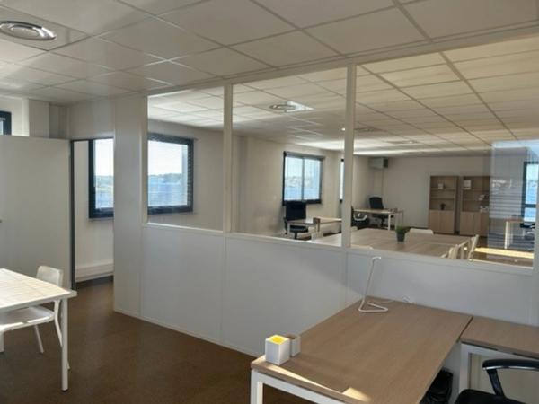 Bureau fonctionnel à Montpellier Garosud– Crèche, resto & services sur site