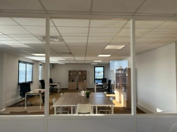 Bureau fonctionnel à Montpellier Garosud– Crèche, resto & services sur site