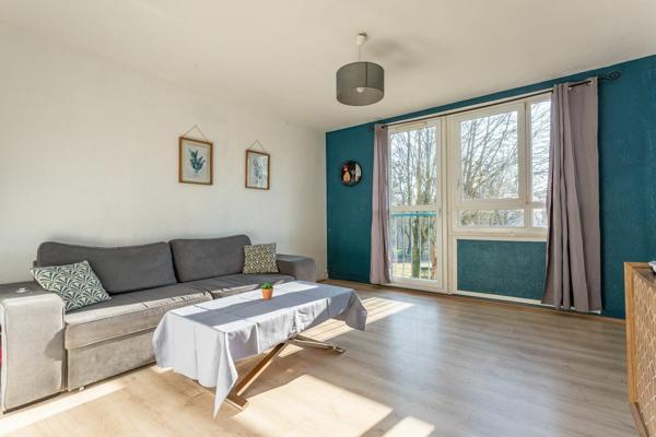Appartement à vendre    4 pièces • 70,75 m2 Crosne