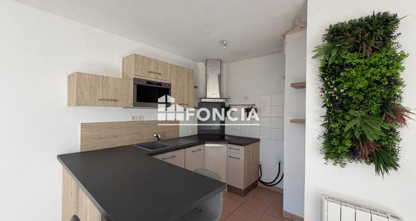Location Appartement 2 pièces 41 m² - Saint-juéry 81160