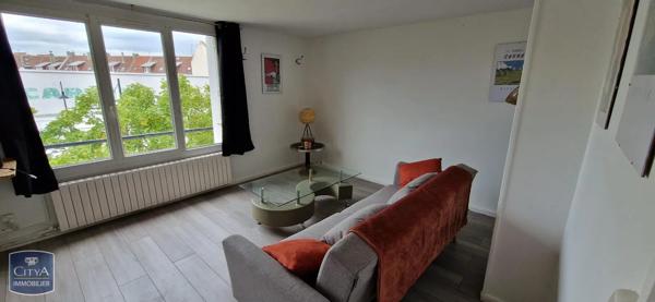 Appartement à louer 4 pièces 70.3m² Le Havre (76600)