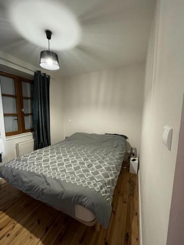 LOCATION T2 LAX SANS FRAIS D'AGENCE