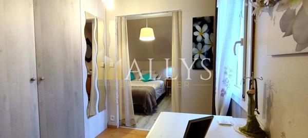 Maison 7 pièces avec véranda