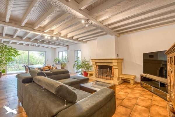 Maison à vendre |  Arès |  7 pièces | 260 m²