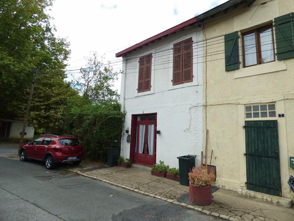 Maison à vendre    4 pièces •  Bayonne