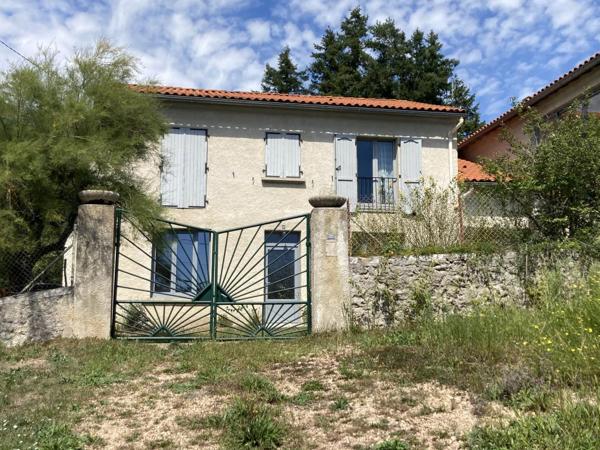 Appartement T3 en rez de chaussé dans villa / 43800 Beaulieu